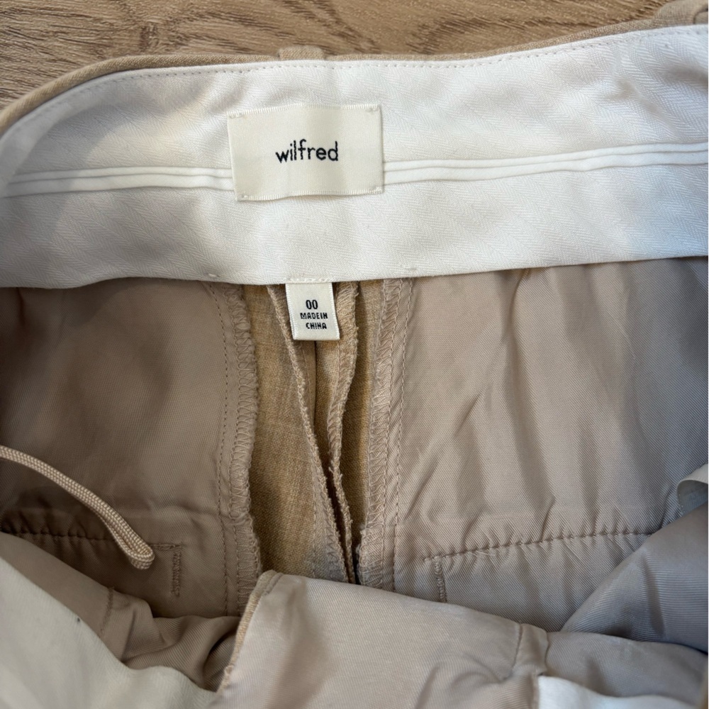 Aritzia Wilfred Effortless Pant Short - Picture 6 of 10
